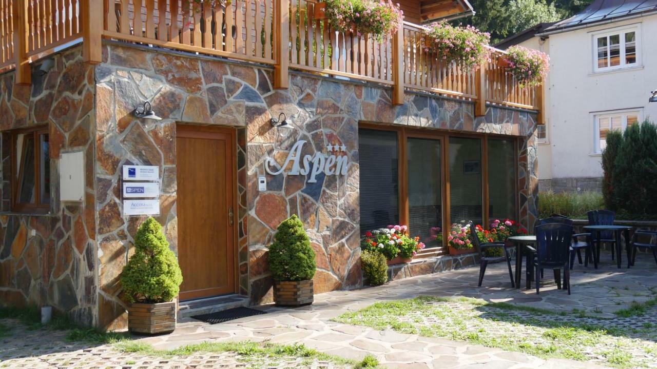 Pension Aspen Харачов Екстериор снимка